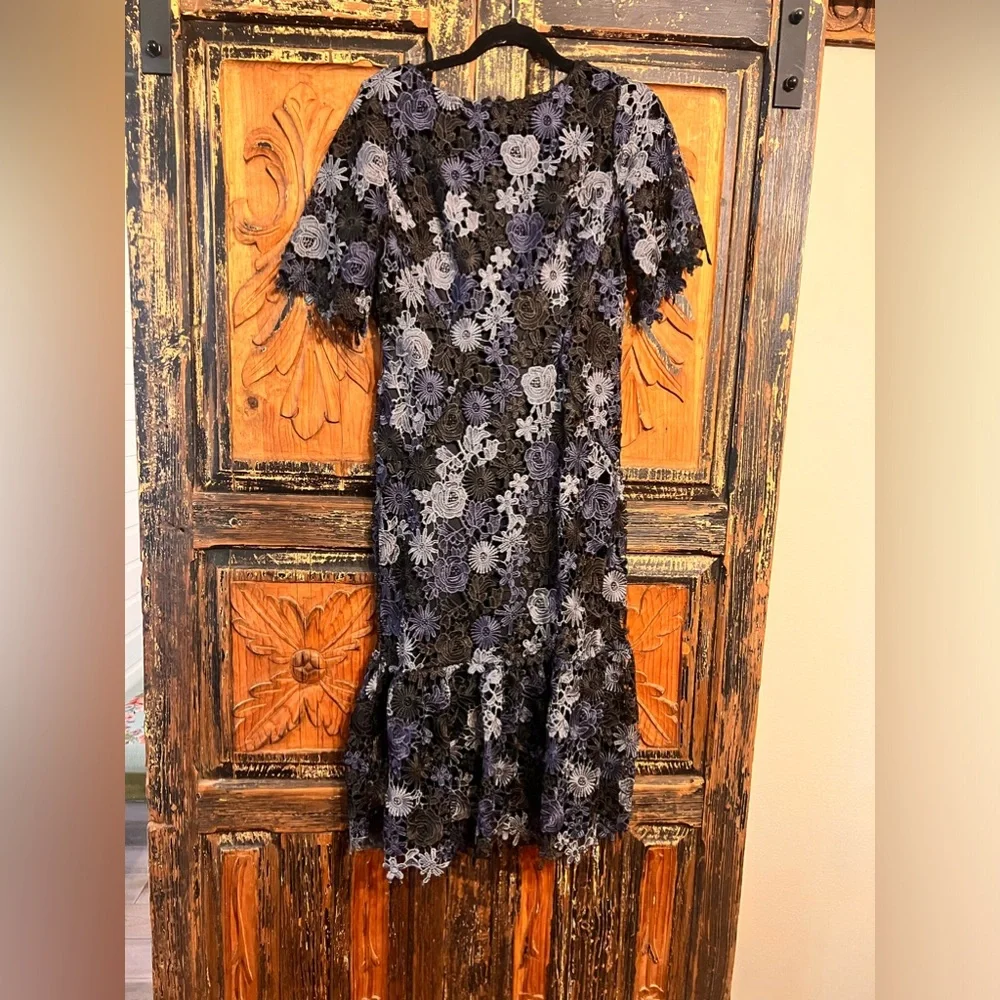 Eva Franco , Size 8, navy - Picture 3 of 4